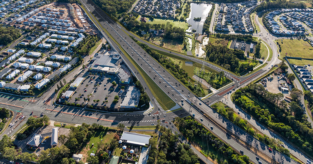 Artist’s impression of the extended north-facing ramps at Dohles Rocks Road interchange on the Bruce Highway, looking north.